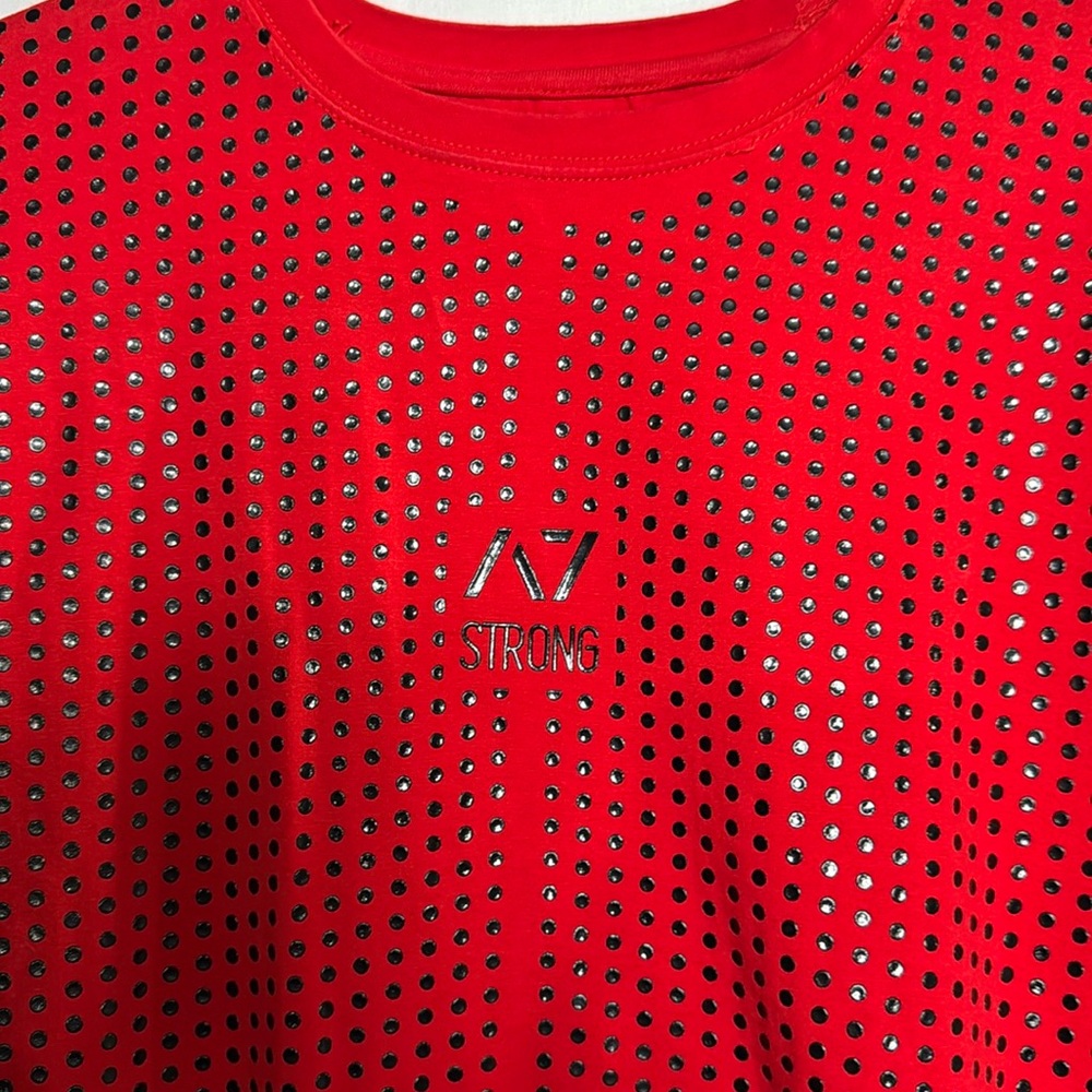 A7 Bar Grip Shirt, Great for Strong Woman & Benching